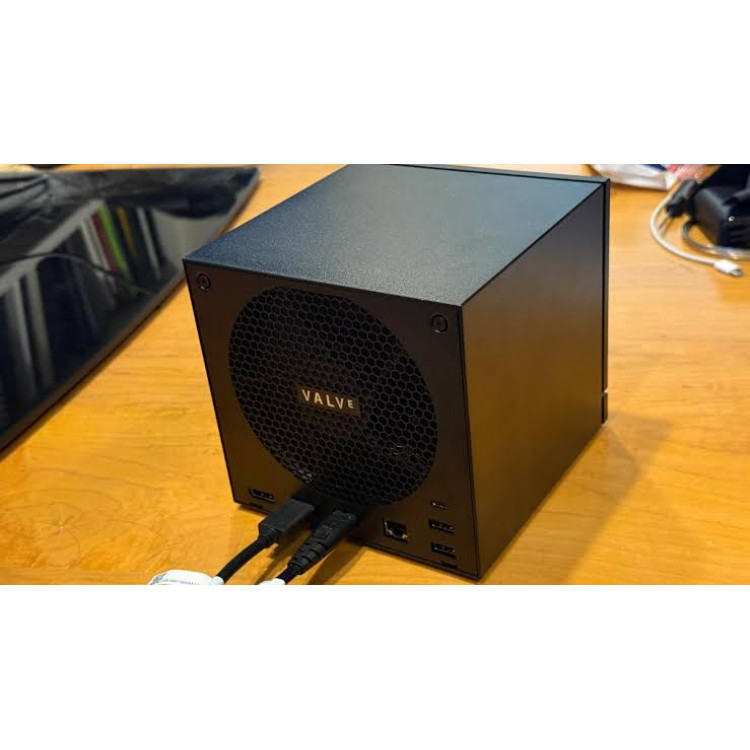 خرید کنسول Steam Machine - ظرفیت ۵۱۲ گیگابایت